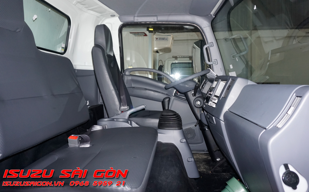 Xe Tải Isuzu 5 Tấn | Giá Xe Isuzu 5 Tấn NQR 9